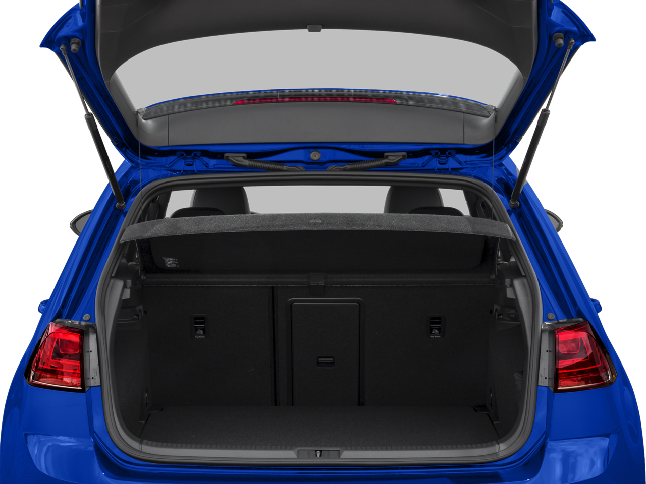 2016 Volkswagen Golf R DCC & Navigation 4Motion