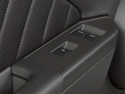 2011 Ford Mustang V6