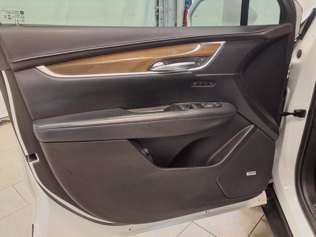 2018 Cadillac XT5 Platinum