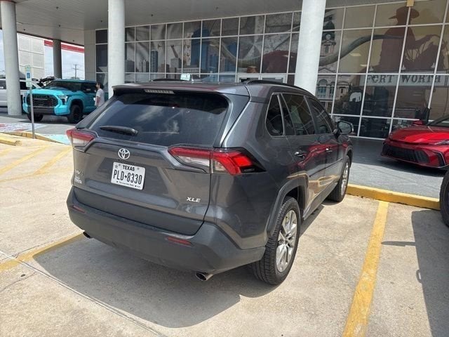 2021 Toyota RAV4 XLE Premium