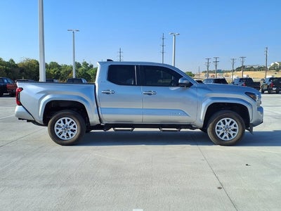 2025 Toyota Tacoma 2WD SR5