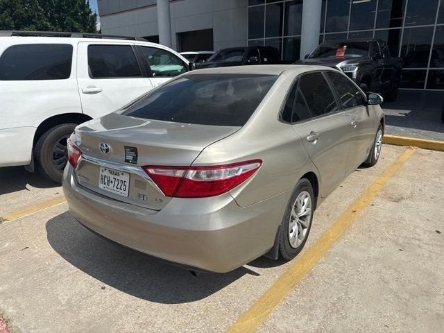 2015 Toyota Camry Hybrid LE
