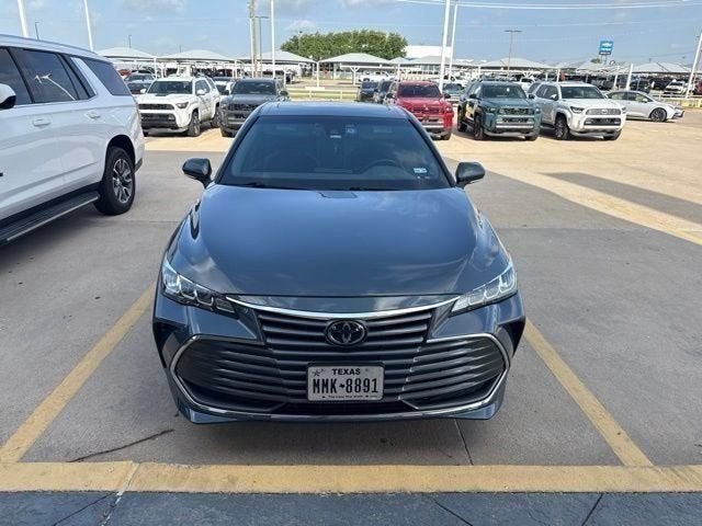 2019 Toyota Avalon XLE