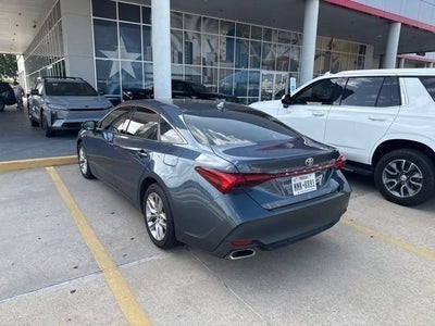 2019 Toyota Avalon XLE