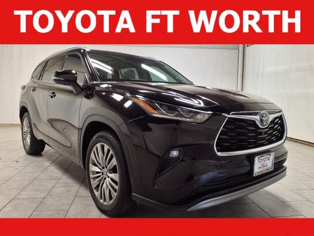 2022 Toyota Highlander Platinum