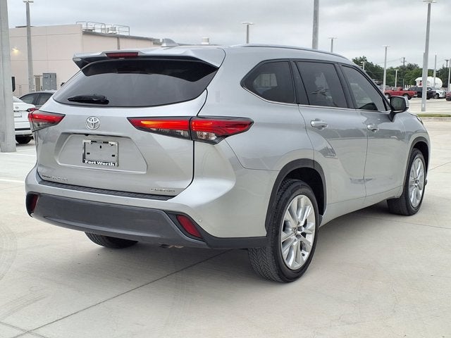 2022 Toyota Highlander Limited