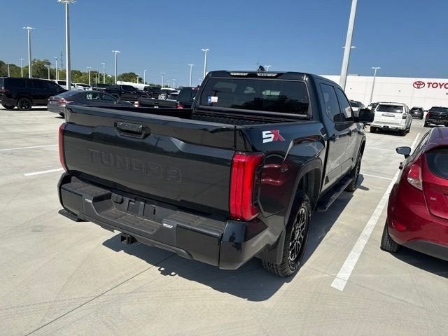 2024 Toyota Tundra 2WD SR5
