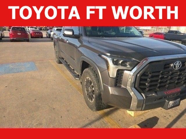 2023 Toyota Tundra 4WD SR5