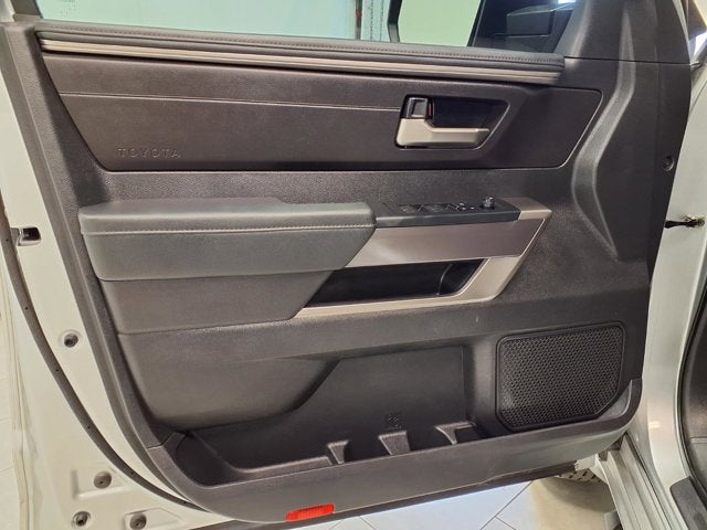 2023 Toyota Tundra 4WD SR5