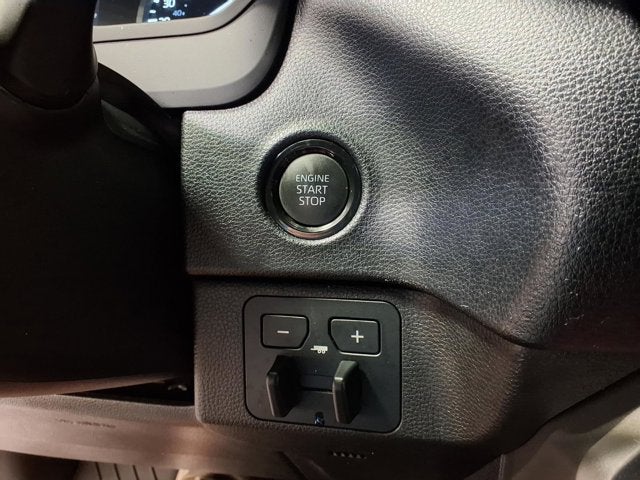 2025 Toyota Tundra 4WD SR5