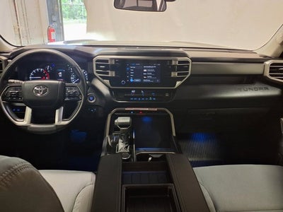 2024 Toyota Tundra 4WD SR5