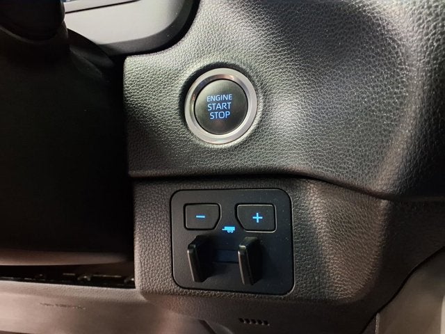 2024 Toyota Tundra 4WD SR5