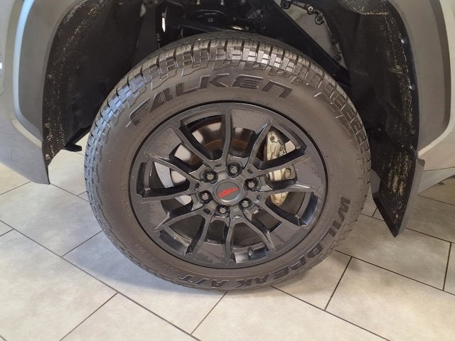 2024 Toyota Tundra 4WD SR5