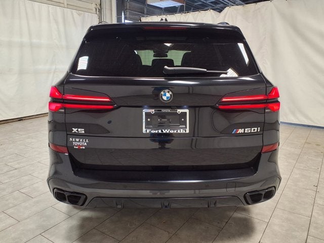 2025 BMW X5 M60i