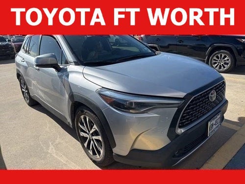 2024 Toyota Corolla Cross XLE