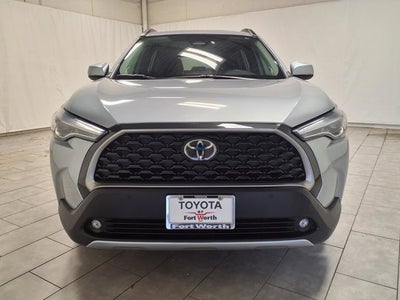 2024 Toyota Corolla Cross XLE