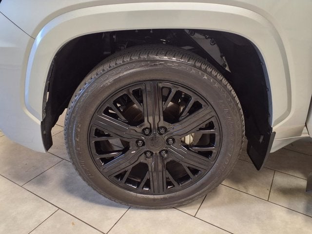 2024 Toyota Sequoia Capstone