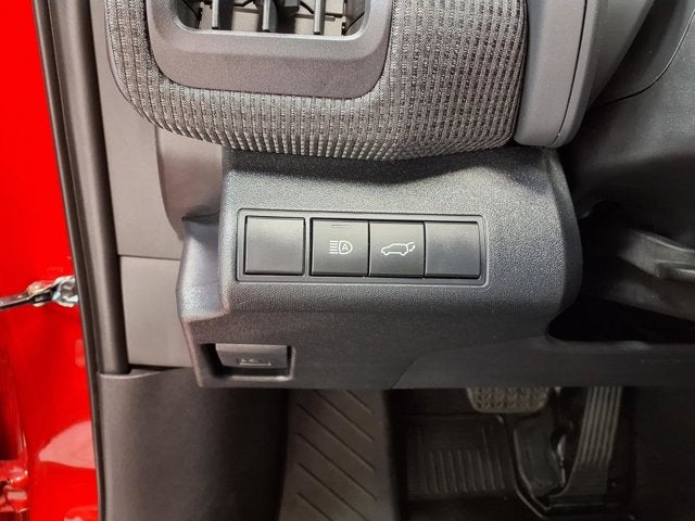 2025 Toyota bZ4X XLE