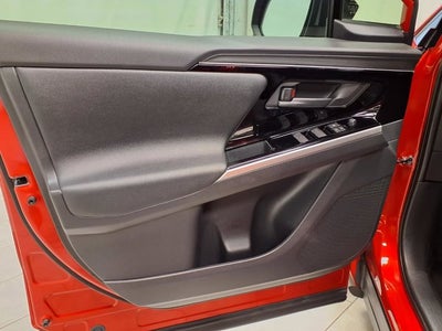 2025 Toyota bZ4X XLE