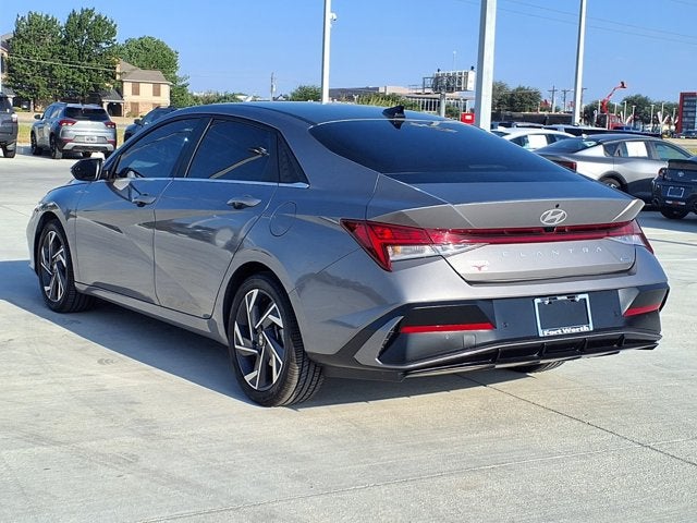 2024 Hyundai Elantra Hybrid Limited