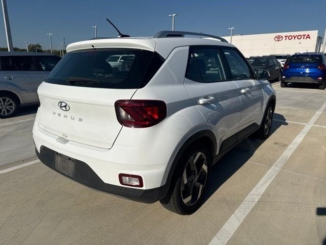 2025 Hyundai Venue SEL