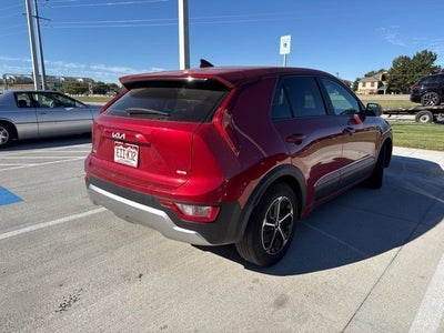 2025 Kia Niro LX