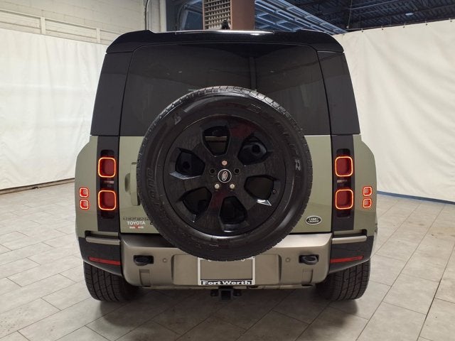 2021 Land Rover Defender X-Dynamic SE