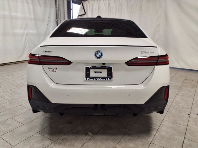 2026 BMW 5 Series 550e xDrive