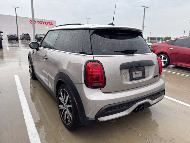 2023 MINI Hardtop 2 Door Base