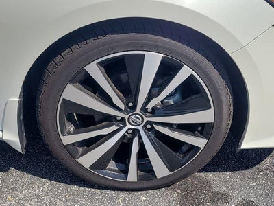 2021 Nissan Altima 2.5 SR
