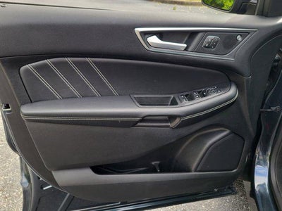 2022 Ford Edge ST
