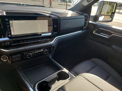 2025 Chevrolet Silverado HD LT