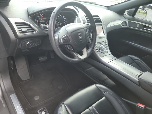 2020 Lincoln MKZ Standard