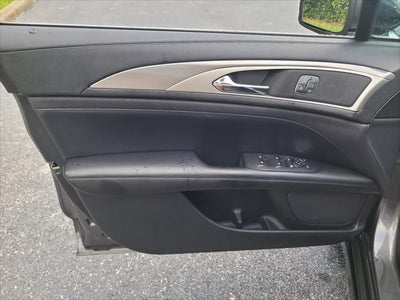 2020 Lincoln MKZ Standard
