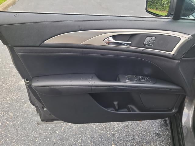 2020 Lincoln MKZ Standard