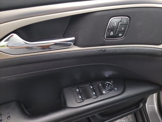 2020 Lincoln MKZ Standard