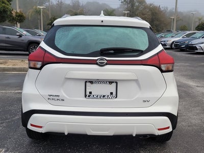 2023 Nissan Kicks SV