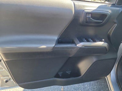 2023 Toyota TACOMA SR5 SR5