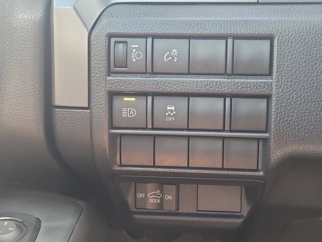 2024 Toyota TACOMA SR5 SR5