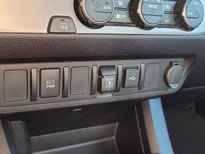 2021 Toyota TACOMA SR5 SR5