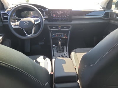 2026 Volkswagen Taos SE Black