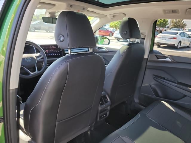 2026 Volkswagen Taos SE Black