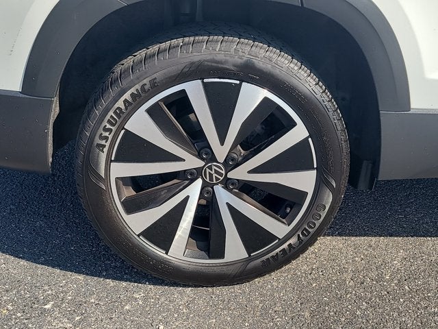 2024 Volkswagen Taos SE