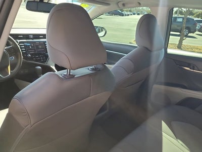 2018 Toyota Camry Hybrid LE