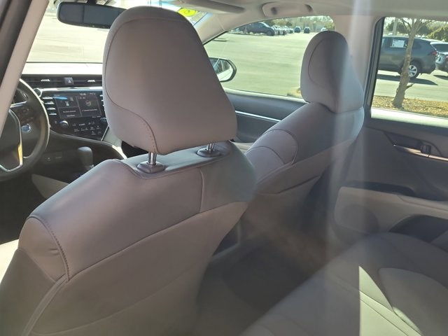 2018 Toyota Camry Hybrid LE