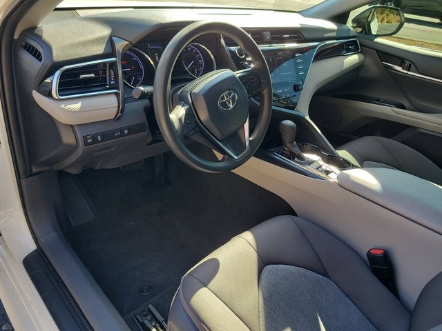 2018 Toyota Camry Hybrid LE