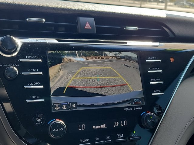 2018 Toyota Camry Hybrid LE