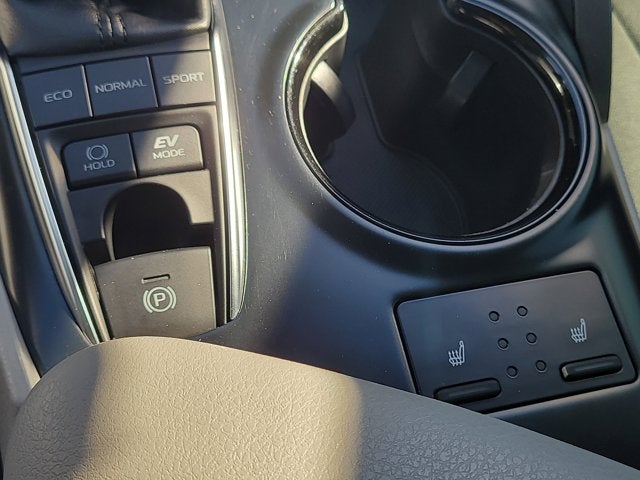 2018 Toyota Camry Hybrid LE