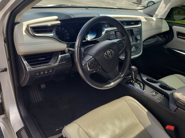 2014 Toyota AVALON Limited