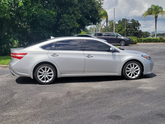 2014 Toyota AVALON Limited